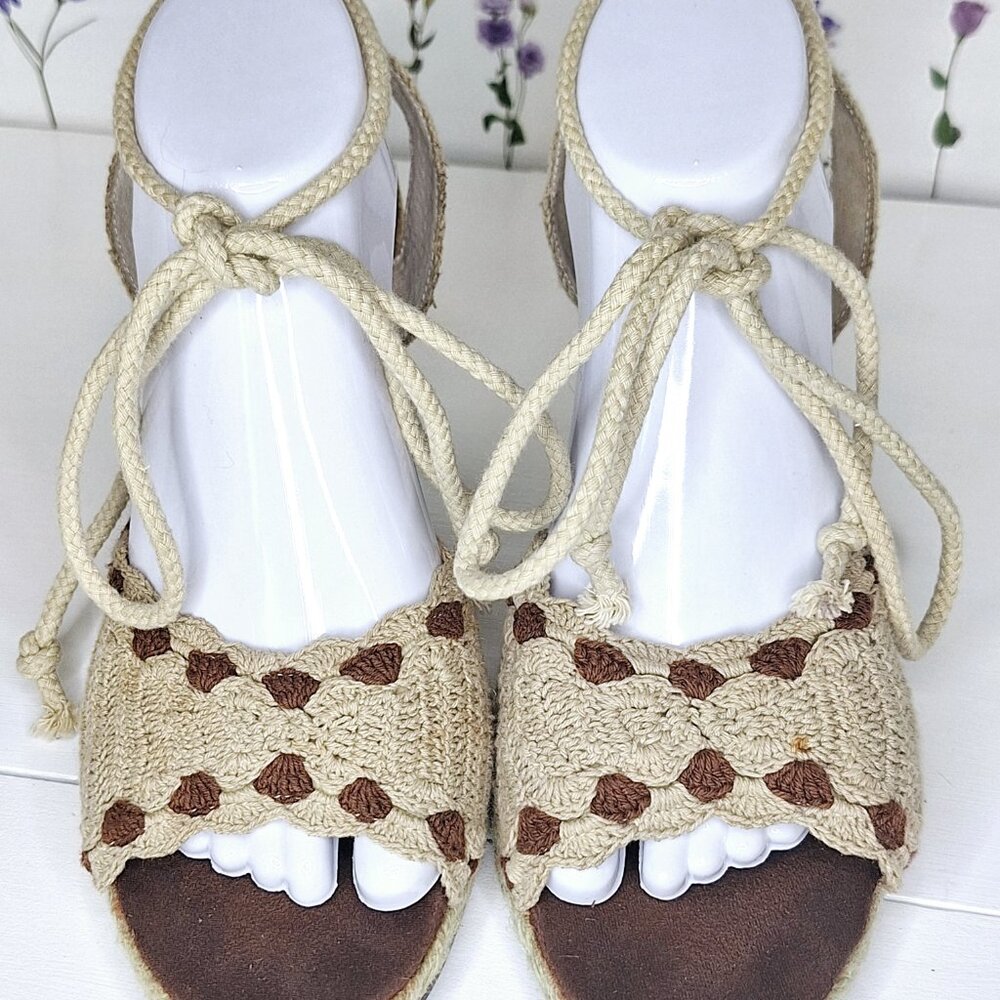 Y2K Vintage Crochet Espadrille Sandals Sz 9 by Amanda Smith